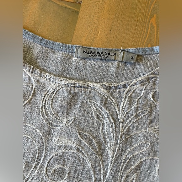 Italian Linen Blue Embroidered Dress Size Medium - Picture 3 of 9